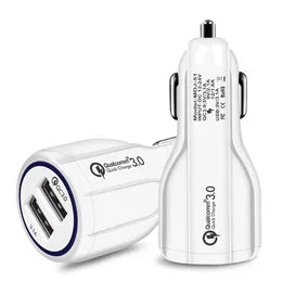 Cargador Para Auto Carga Rápida 2 Entradas USB 3A Blanco  Vikingotek